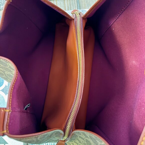 Coach Hadley Hobo 79249 Signature Canvas Bag with Heart Charm - Picture 9 of 16